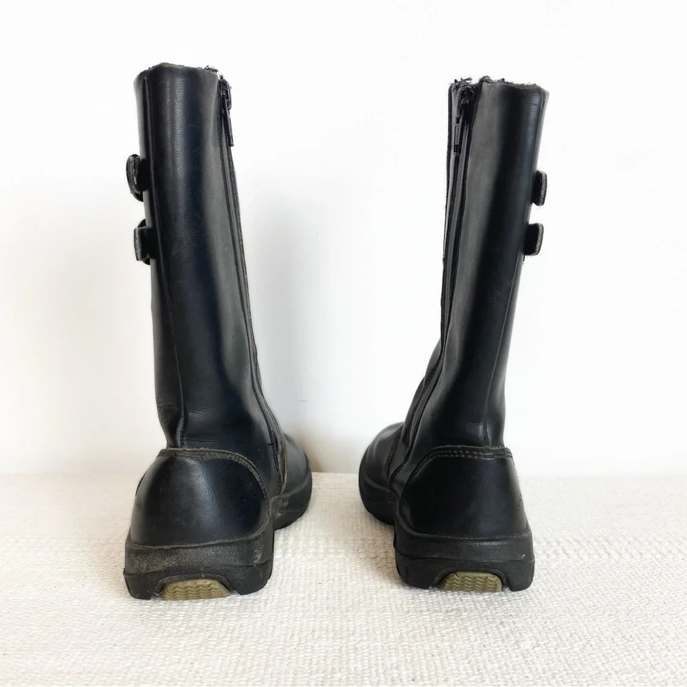 KEEN Kids Bern black leather boots Kids Toddler size 9